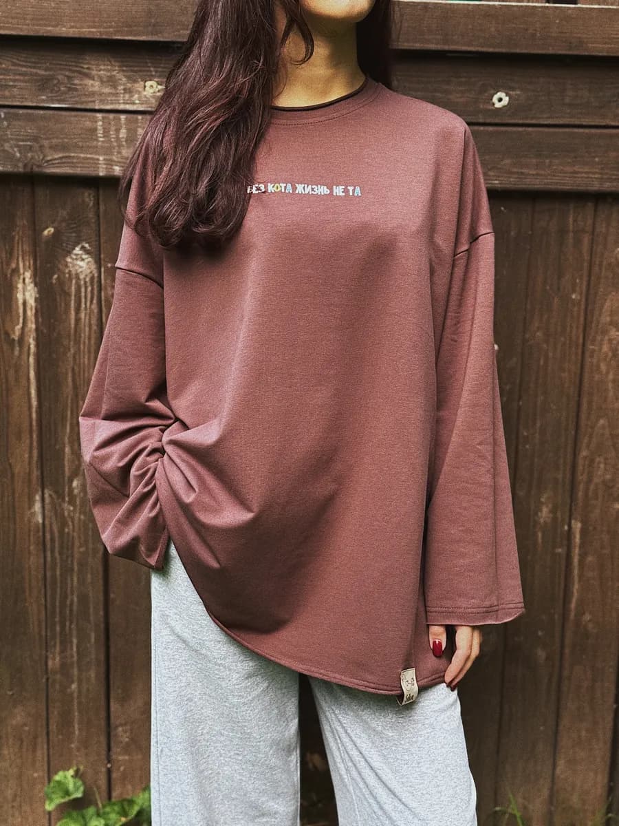 Базовый лонгслив оверсайз с котами - фото 1